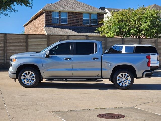 Used 2025 Chevrolet Silverado 1500 Custom image 13
