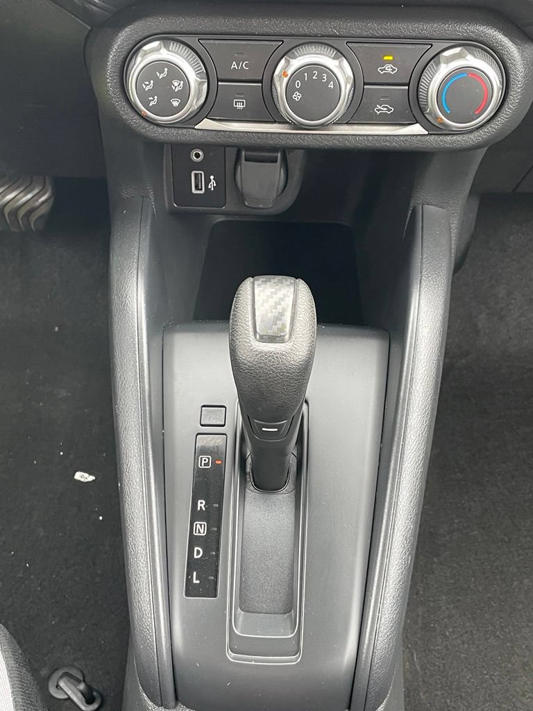 Used 2025 Nissan Versa S w/ Trunk Package FWD image 17