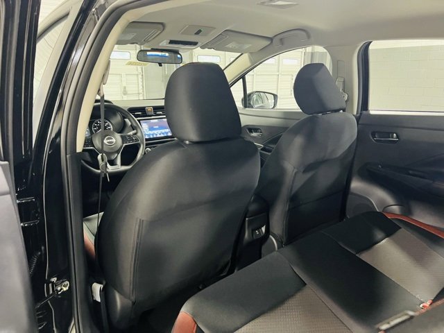 New 2025 Nissan Versa SR w/ Trunk Package image 21