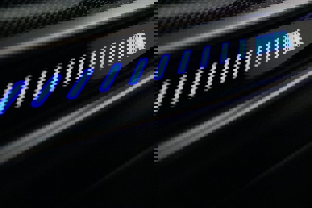 Used 2024 BMW X7 M60i image 45