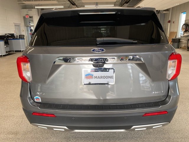 Used 2022 Ford Explorer XLT image 6