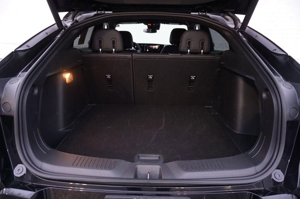 Used 2024 Buick Envista Sport Touring w/ Convenience I Package image 27