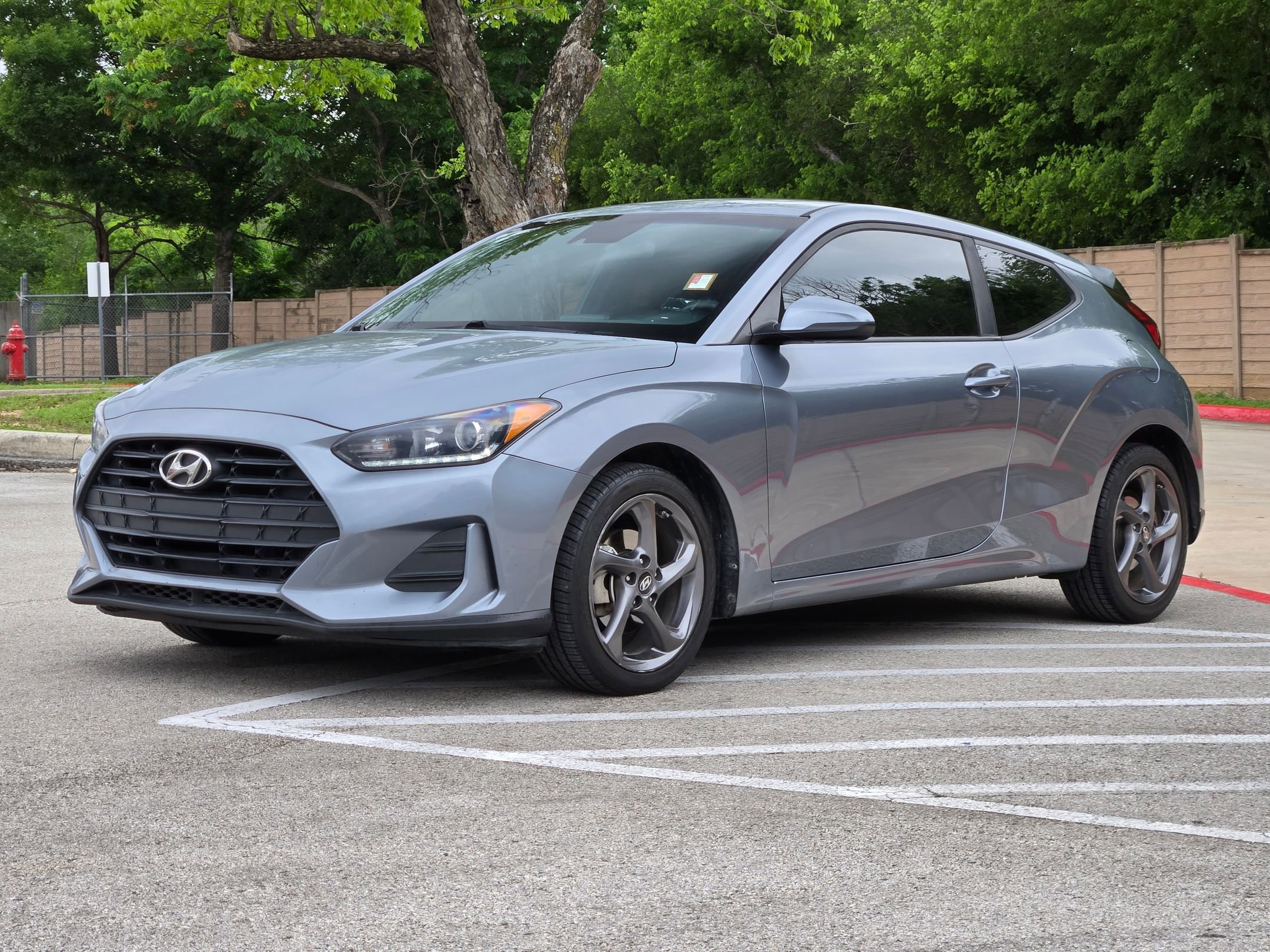 Used 2019 Hyundai Veloster 2.0 FWD image 7