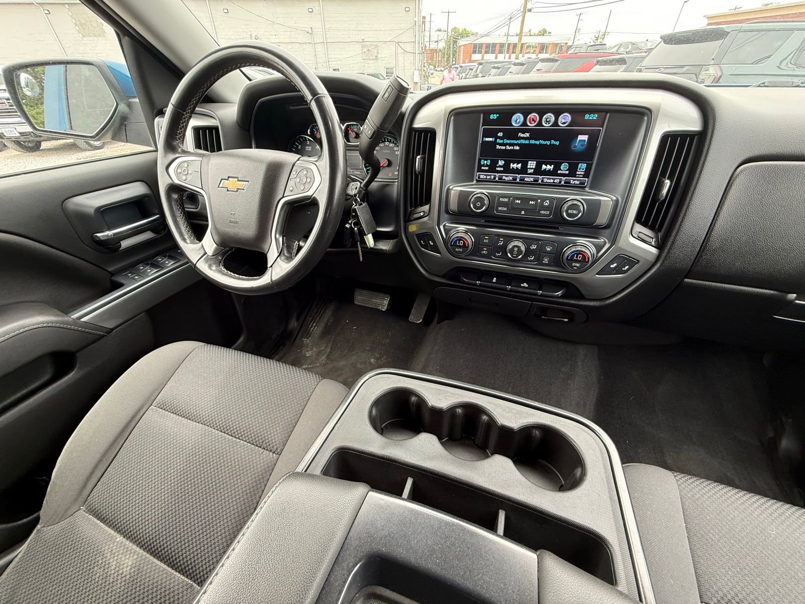 Used 2018 Chevrolet Silverado 1500 LT w/ All Star Edition AWD/4WD image 18
