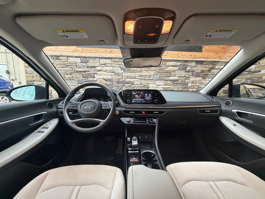 Used 2020 Hyundai Sonata Blue image 16