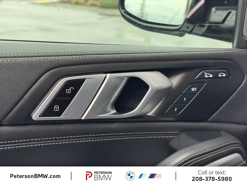 Used 2023 BMW X6 xDrive40i w/ M Sport Package image 26