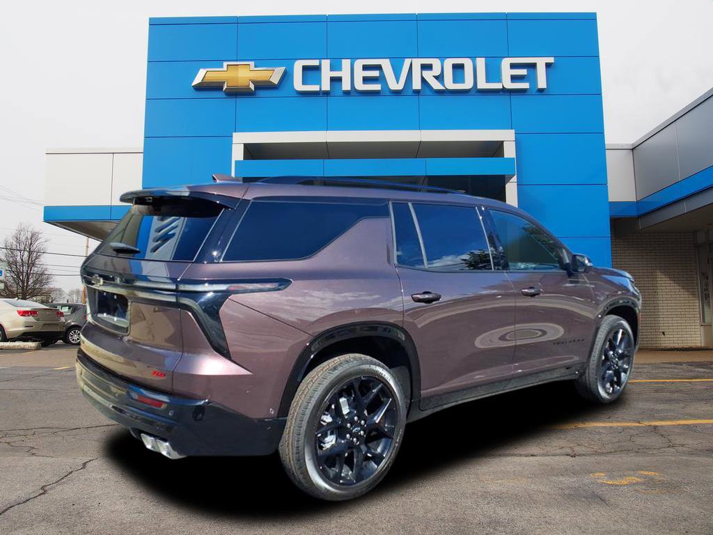 New 2026 Chevrolet Traverse RS w/ LPO, Floor Liner Package image 3