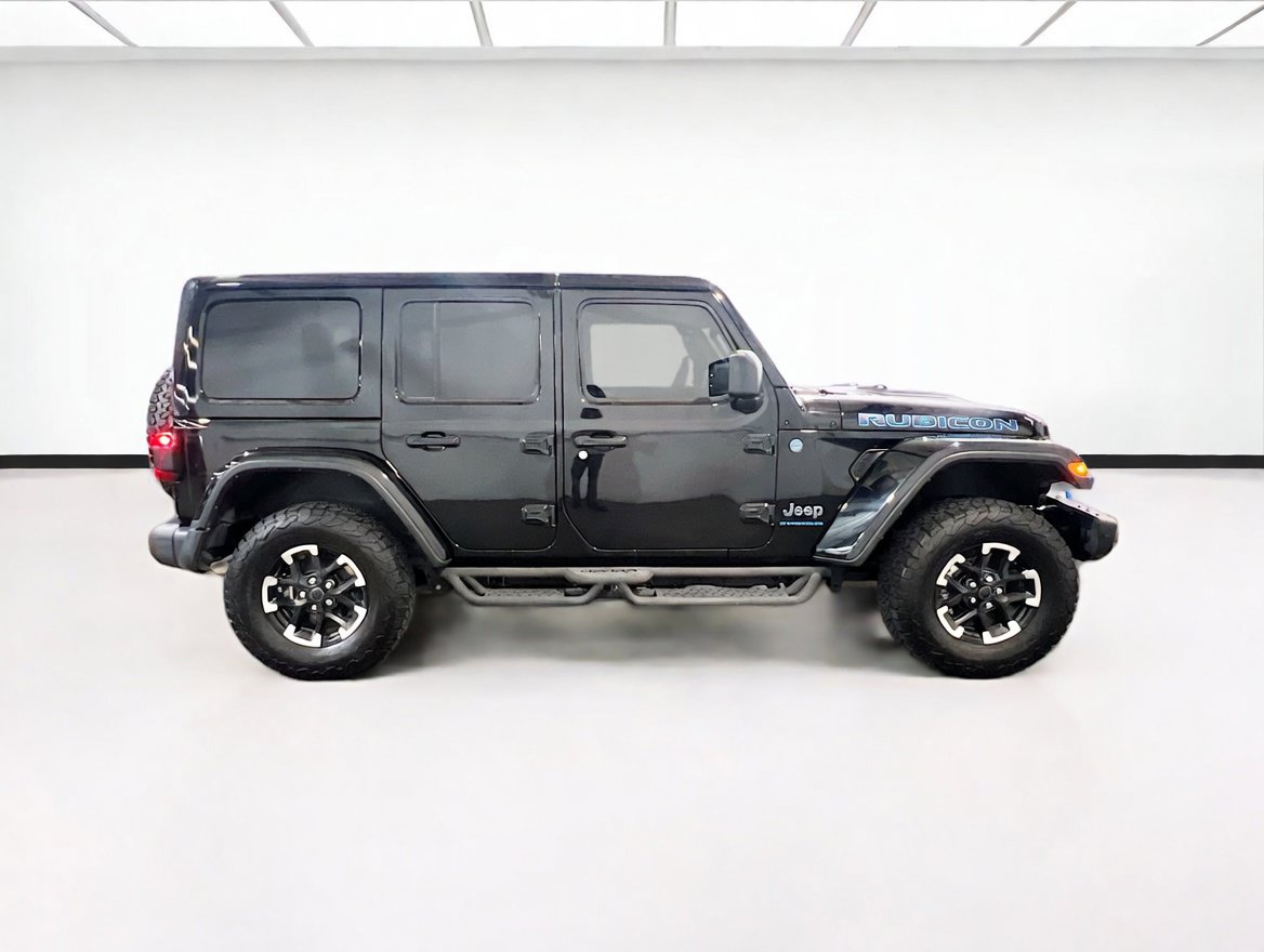 Used 2024 Jeep Wrangler Unlimited Rubicon 4xe AWD/4WD image 24