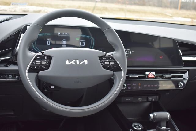 New 2026 Kia Niro EX image 19
