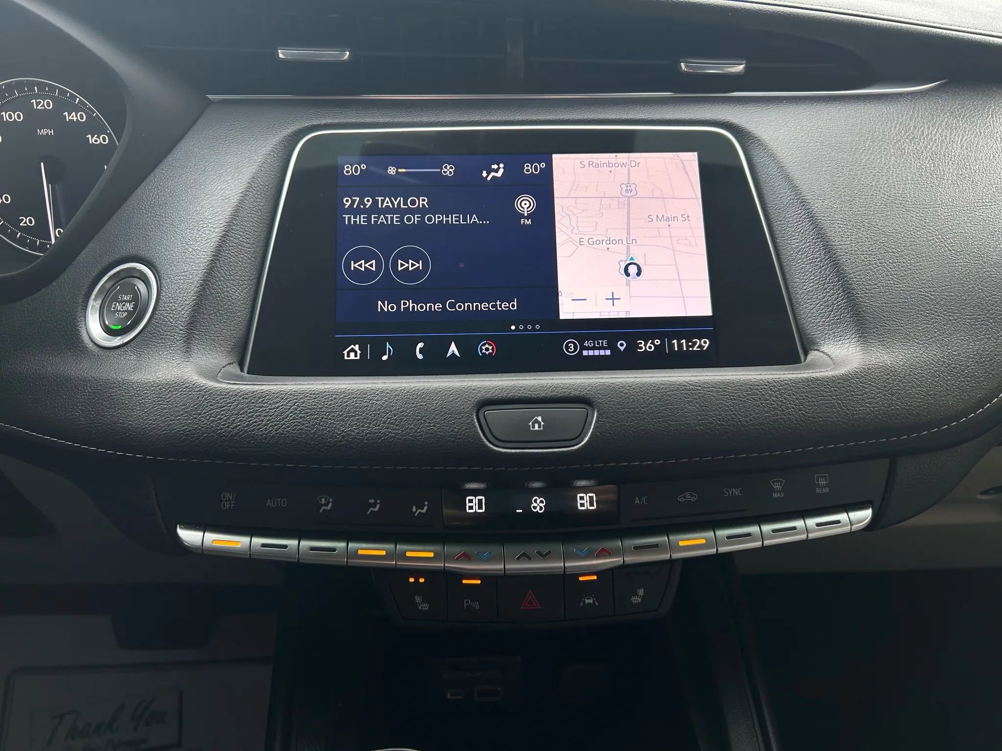 Used 2022 Cadillac XT4 Luxury w/ Cold Weather Package image 19