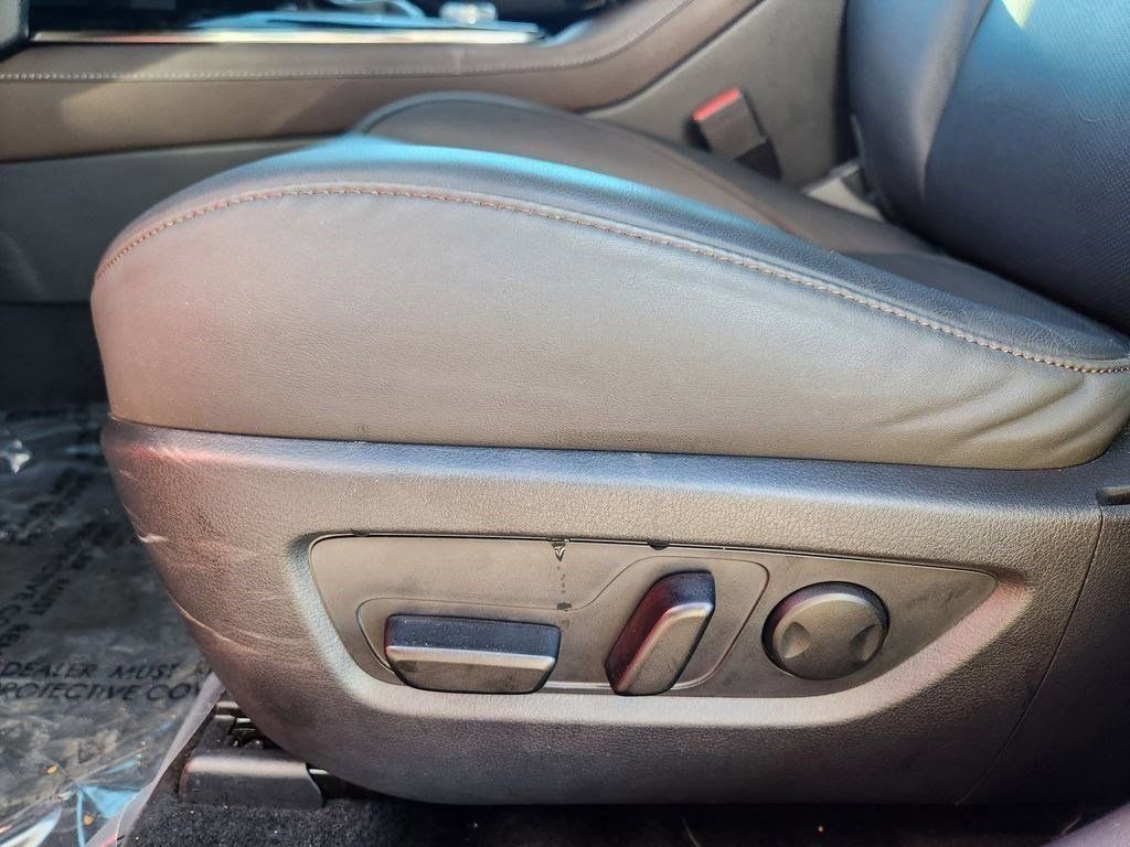 Used 2025 MAZDA CX-30 AWD 2.5 S w/ Premium Package image 13