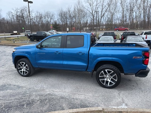 Used 2023 Chevrolet Colorado Z71 w/ Z71 Convenience Package 2 image 25