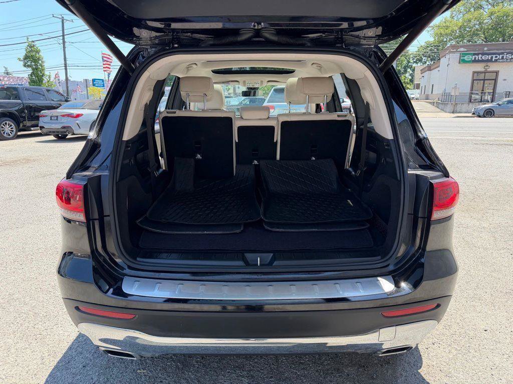 Used 2022 Mercedes-Benz GLB 250 4MATIC image 21