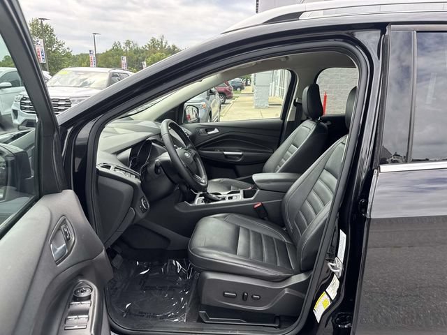 Used 2019 Ford Escape Titanium AWD/4WD image 18
