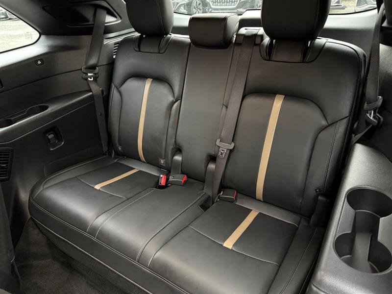 Used 2024 MAZDA CX-90 Plug-In Hybrid w/ Premium Plus image 18