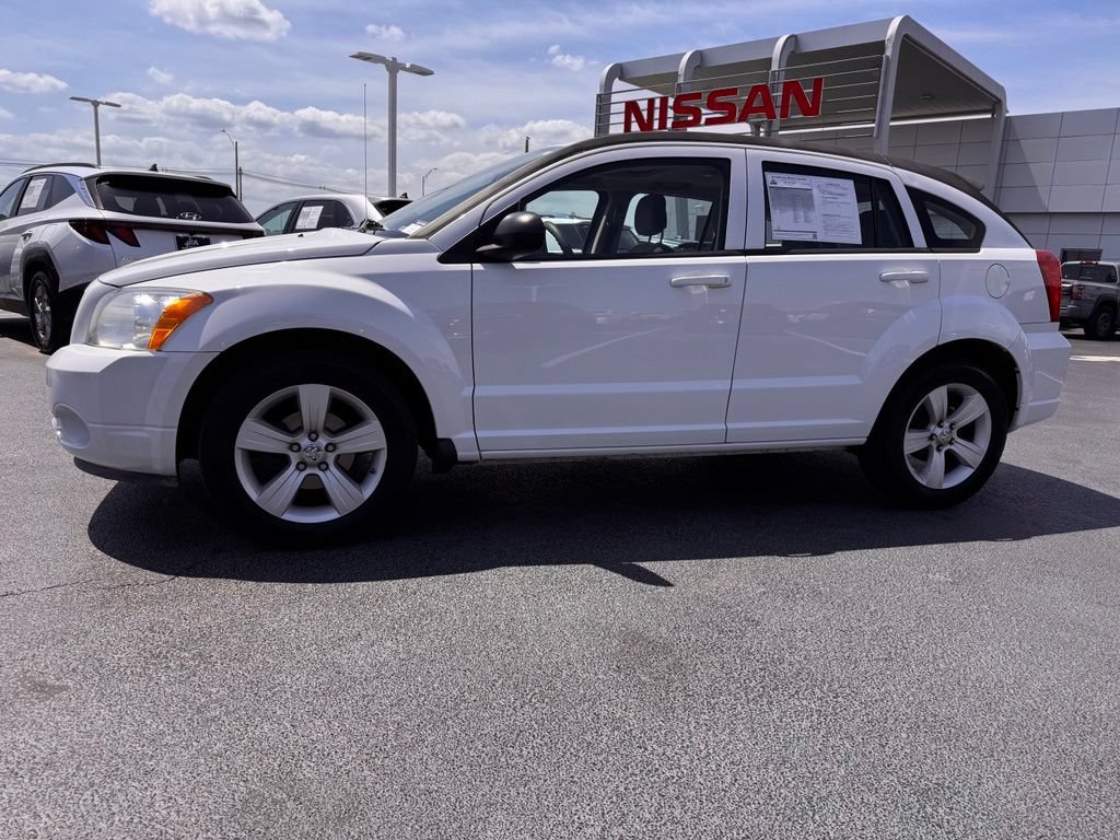 Used 2011 Dodge Caliber Mainstreet FWD image 2