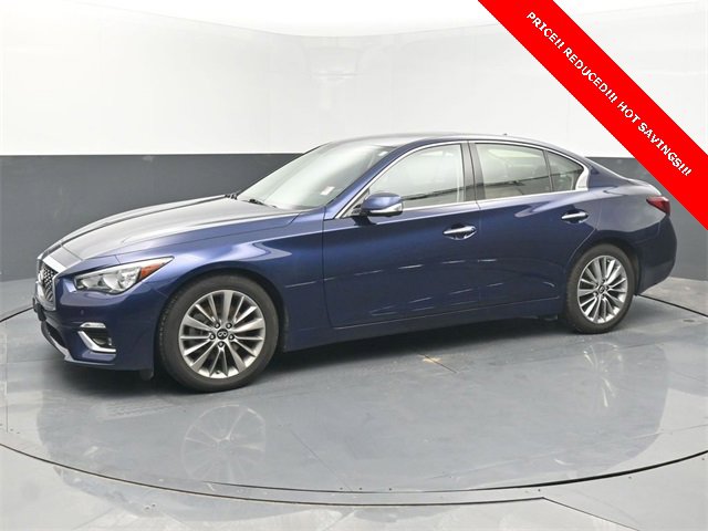 Used 2022 INFINITI Q50 Luxe image 2