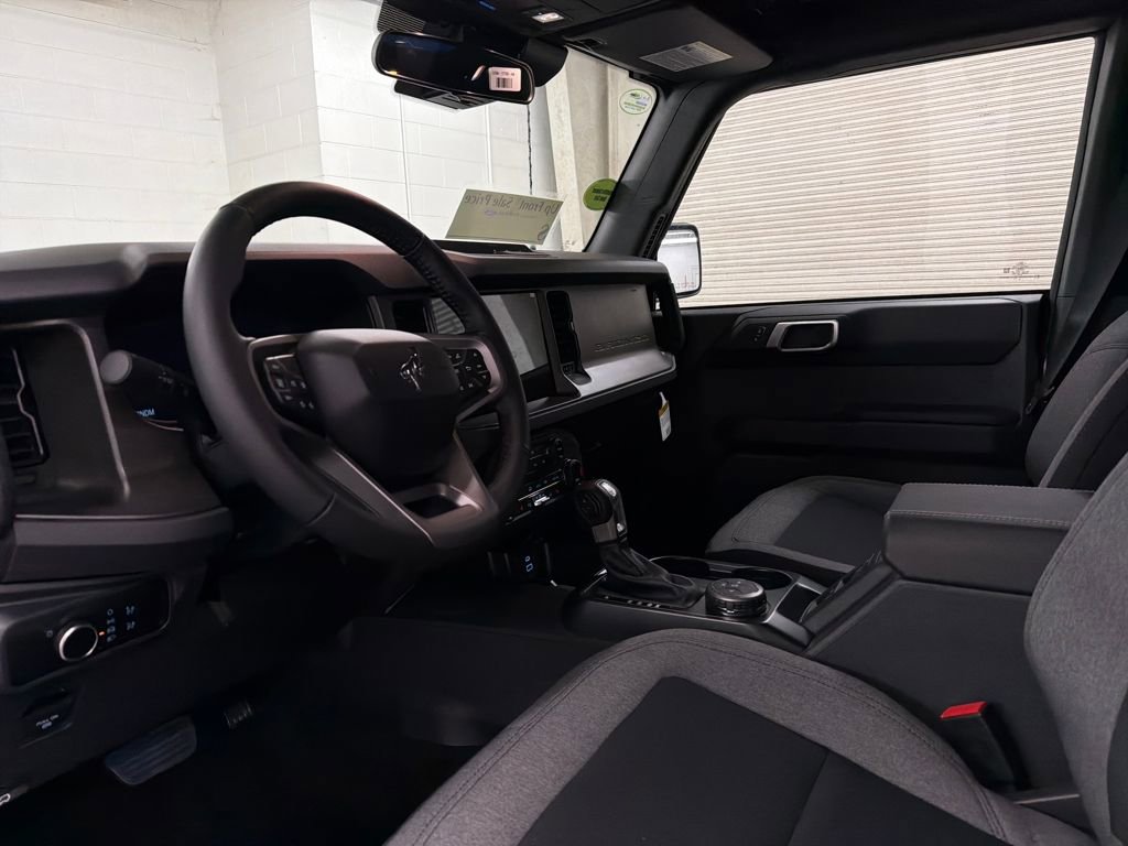 New 2025 Ford Bronco Big Bend image 6