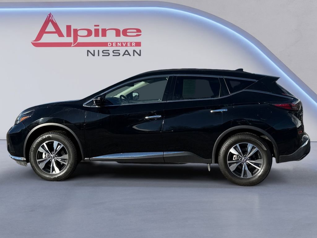 Used 2023 Nissan Murano SV image 2