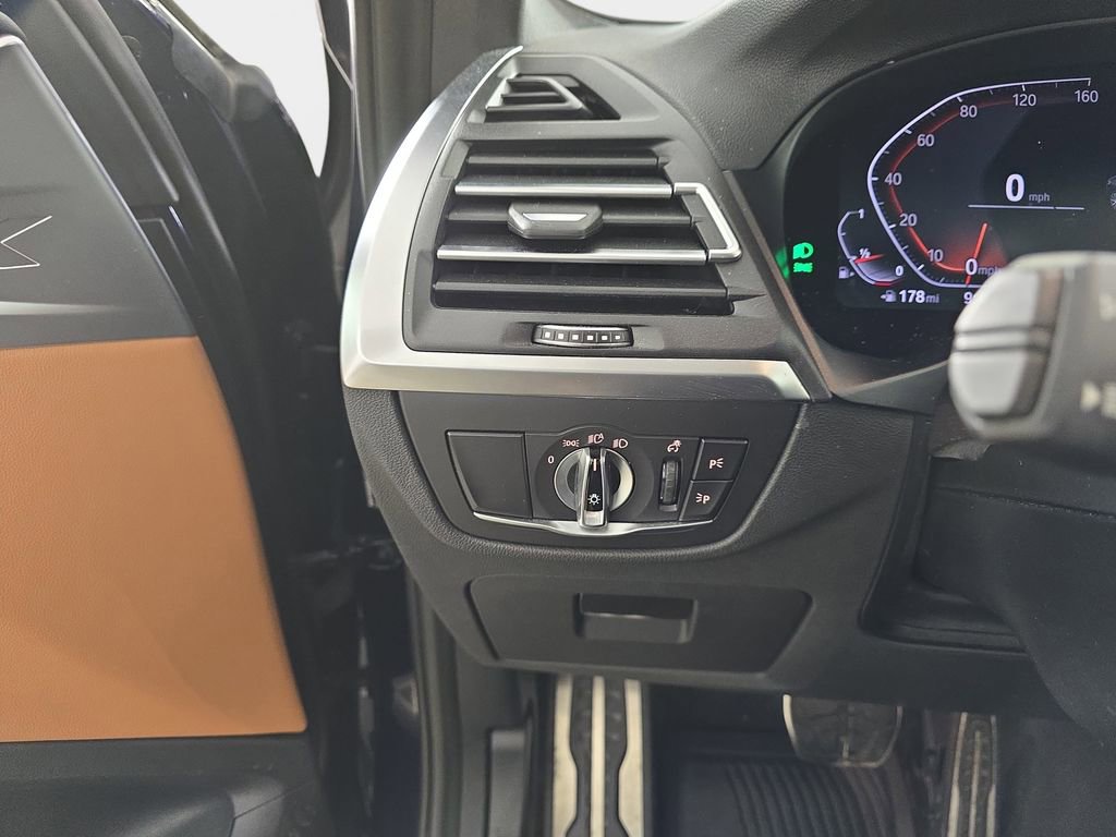 Certified 2023 BMW X3 xDrive30i w/ M Sport Package image 29