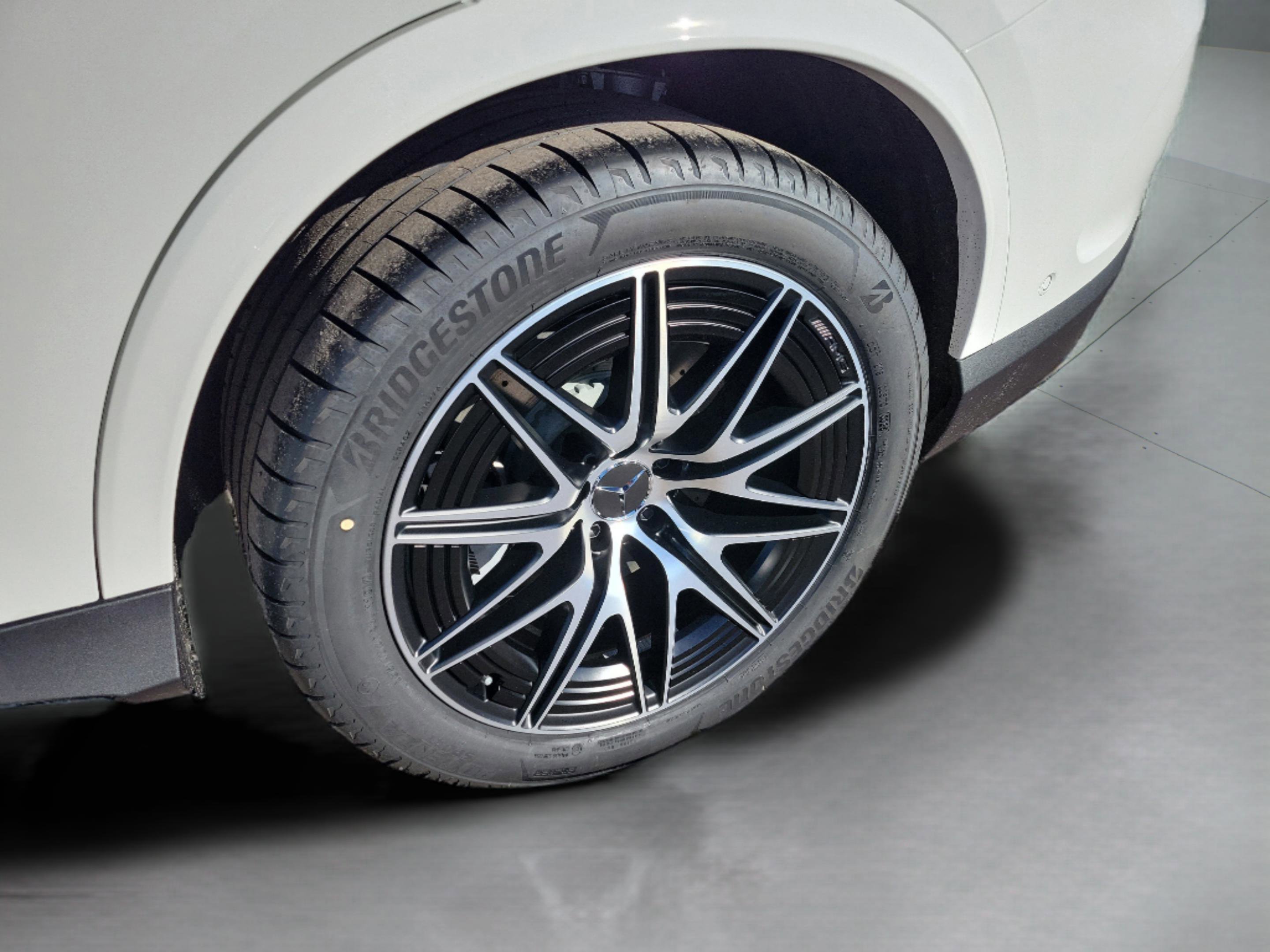 New 2026 Mercedes-Benz GLC 43 AMG 4MATIC image 35