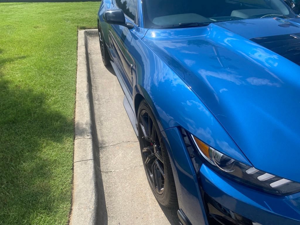 Certified 2021 Ford Mustang Shelby GT500 w/ Technology Package RWD image 8
