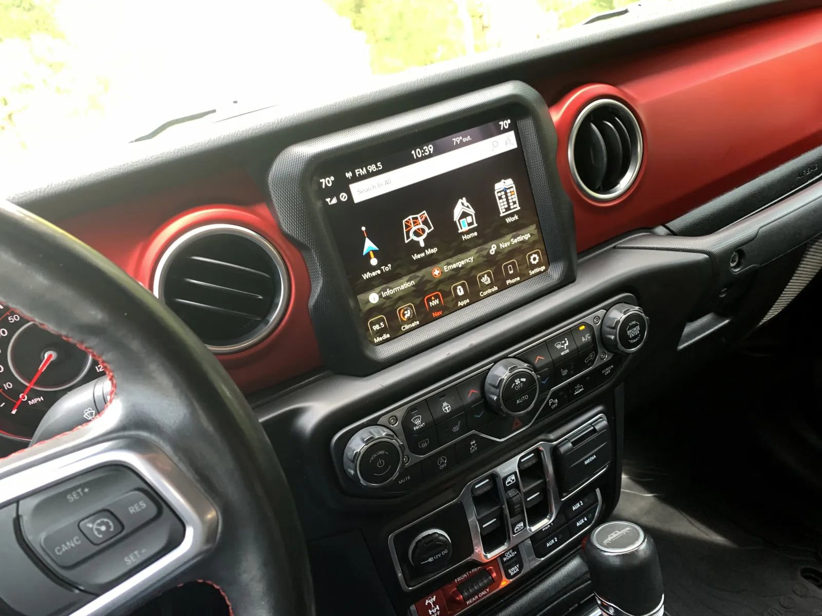 Used 2021 Jeep Gladiator Rubicon image 12