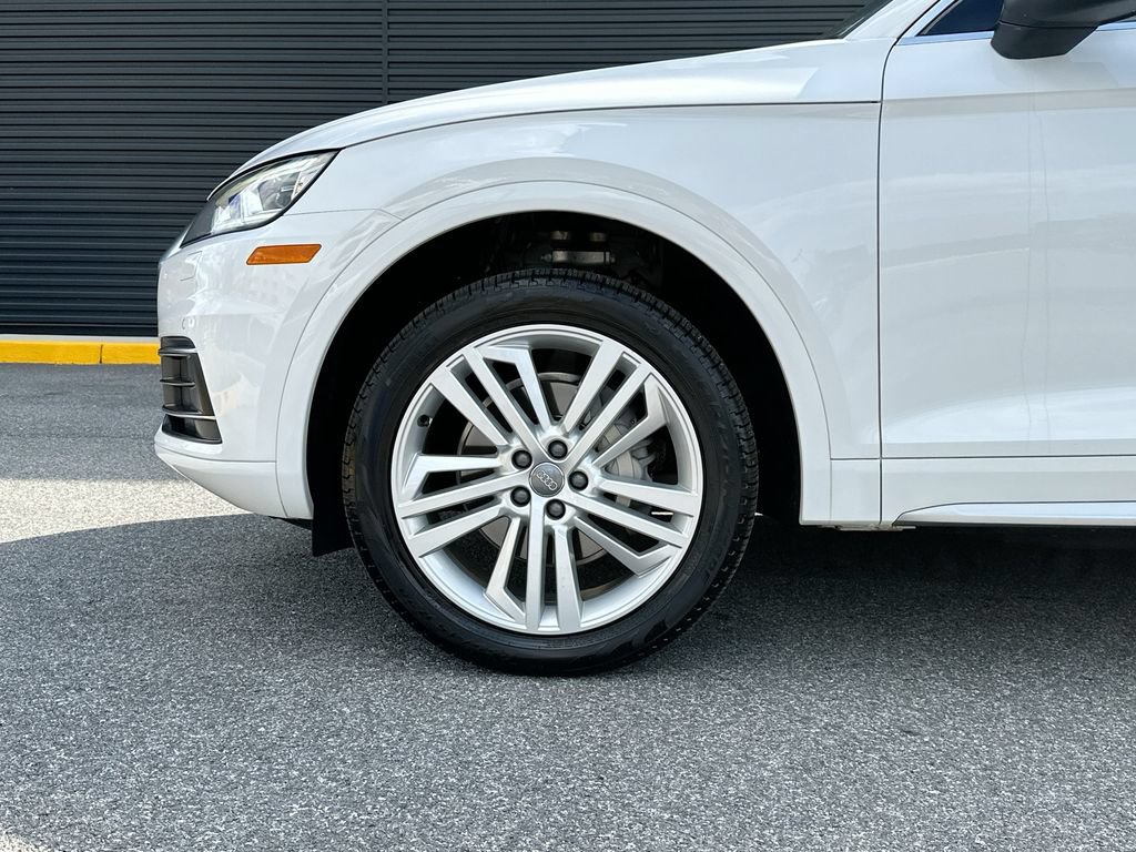Used 2018 Audi Q5 2.0T Premium Plus w/ Premium Plus Package AWD/4WD image 33