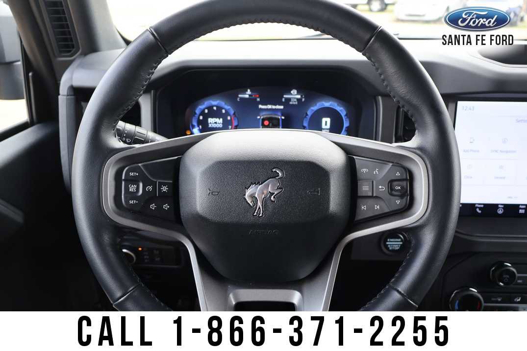 Used 2025 Ford Bronco Big Bend image 30