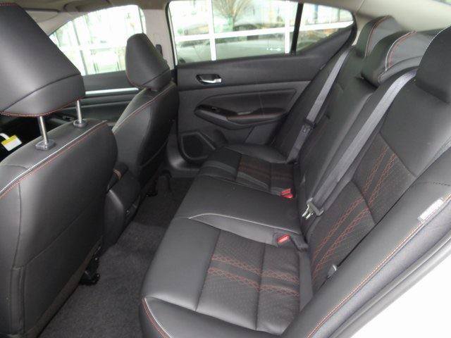 Used 2025 Nissan Altima 2.5 SR w/ SR Premium Package FWD image 16