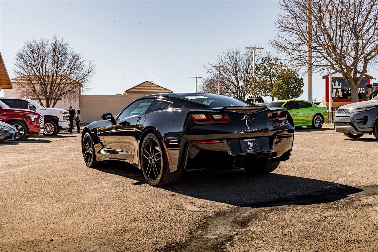 Used 2018 Chevrolet Corvette Stingray Coupe w/ 2LT Preferred Equipment Group image 5