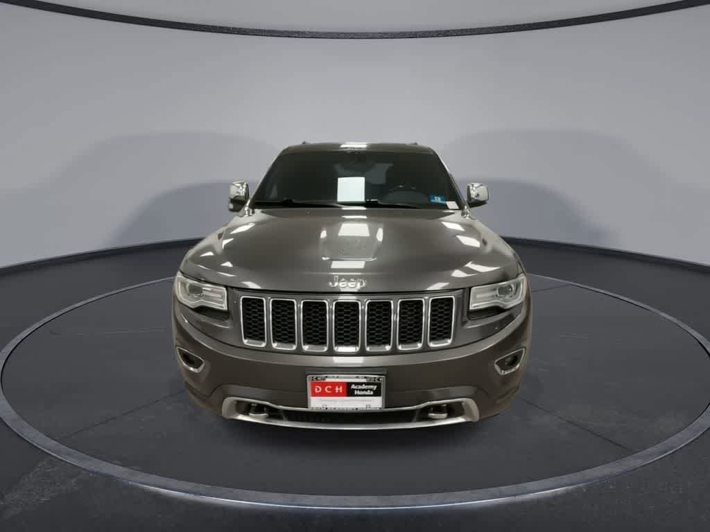 Used 2016 Jeep Grand Cherokee Overland AWD/4WD image 3