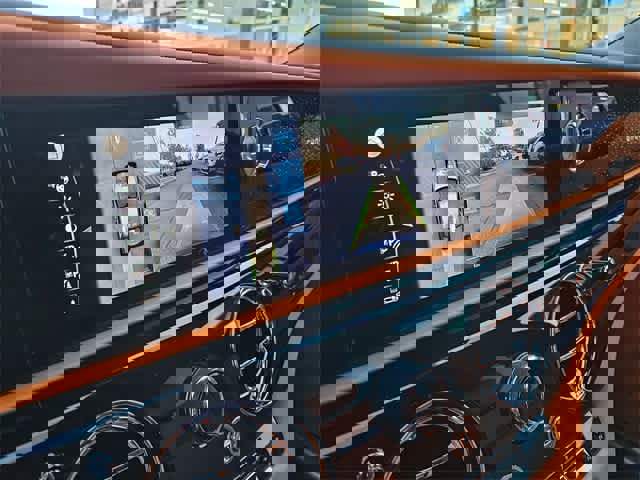 Used 2024 Rolls-Royce Ghost image 31