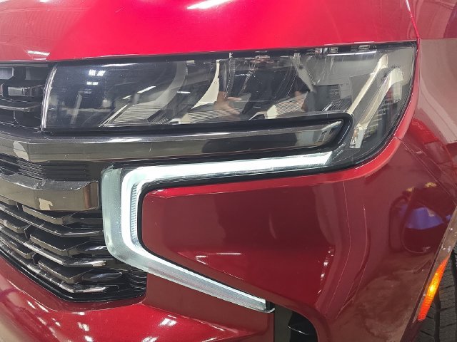 Used 2021 Chevrolet Suburban RST w/ Luxury Package AWD/4WD image 36