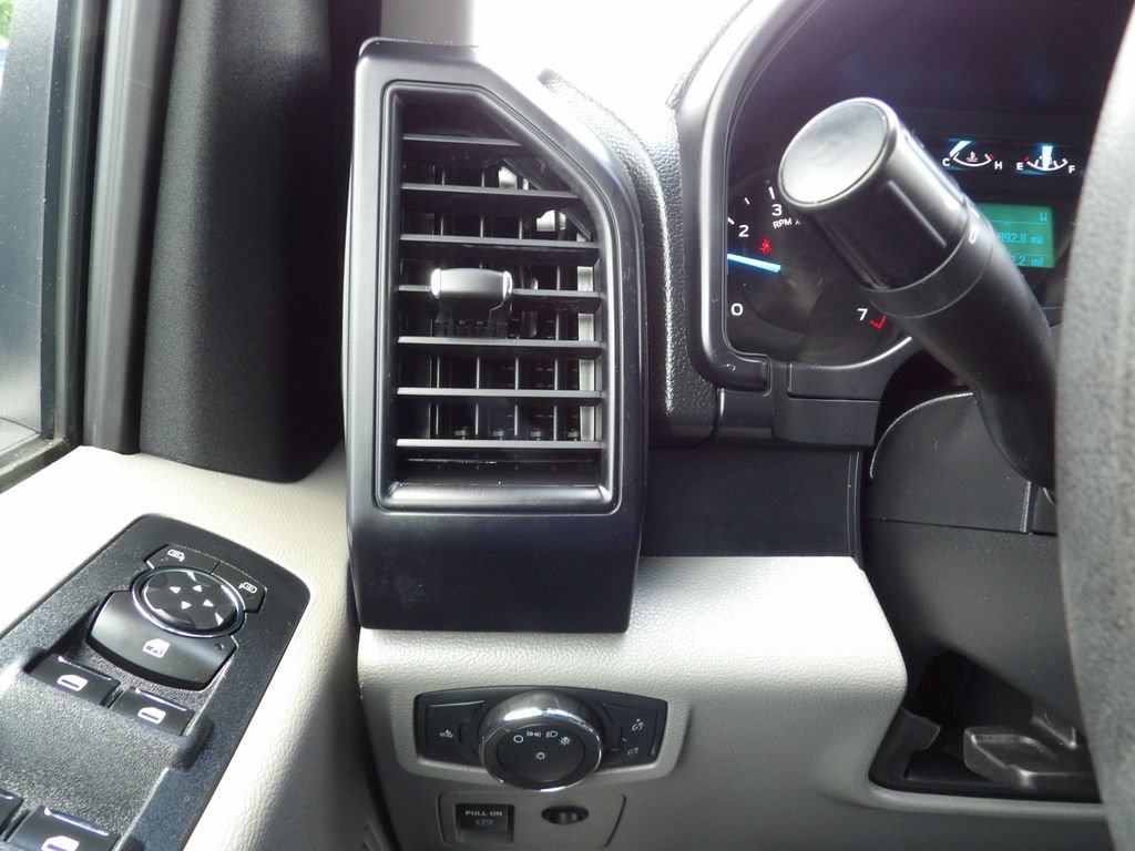 Used 2020 Ford F150 XL w/ XL Power Equipment Group AWD/4WD image 19