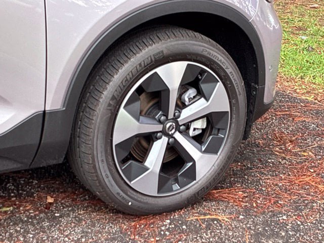 New 2026 Volvo XC40 B5 Plus w/ Protection Package Premier AWD/4WD image 17
