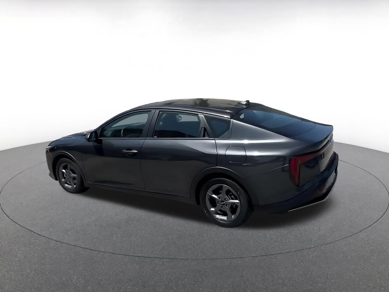 Used 2025 Kia K4 FWD image 9