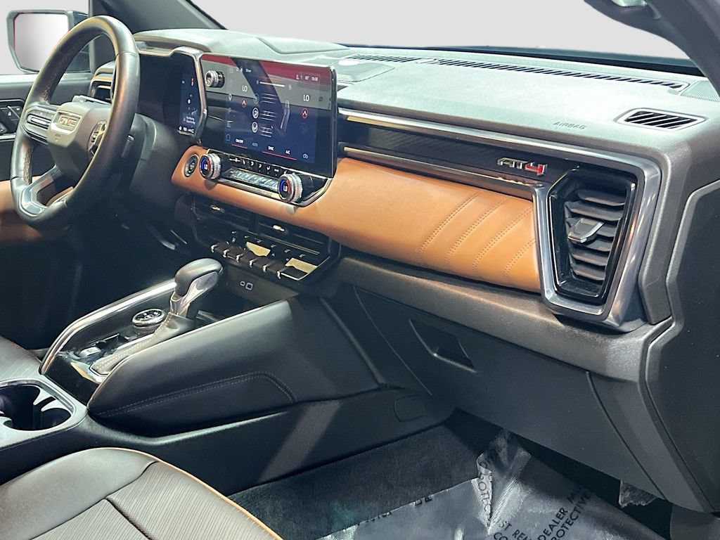 Used 2023 GMC Canyon AT4 w/ AT4 Premium Package AWD/4WD image 30