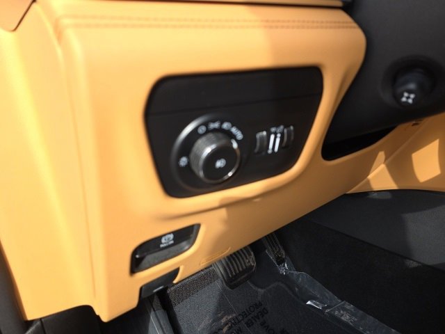 Used 2024 Jeep Grand Cherokee L Summit image 18