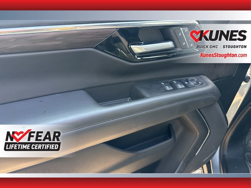 Used 2025 Chevrolet Tahoe Z71 image 21