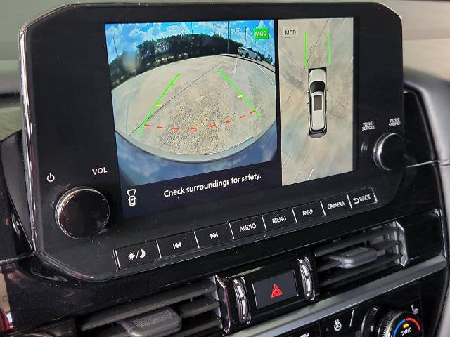 Certified 2023 Nissan Pathfinder SL FWD image 24