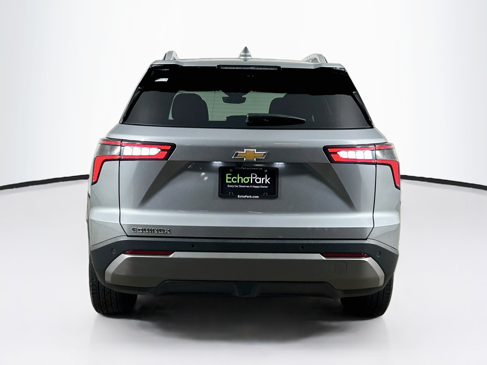 Used 2025 Chevrolet Equinox LT w/ Convenience Package II FWD image 7