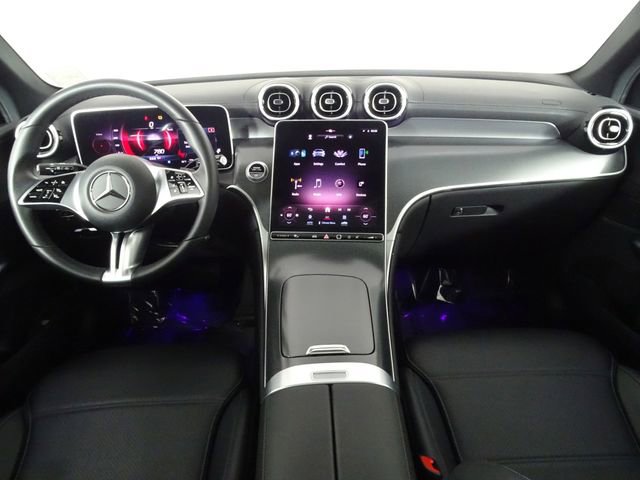 Used 2024 Mercedes-Benz GLC 300 image 30