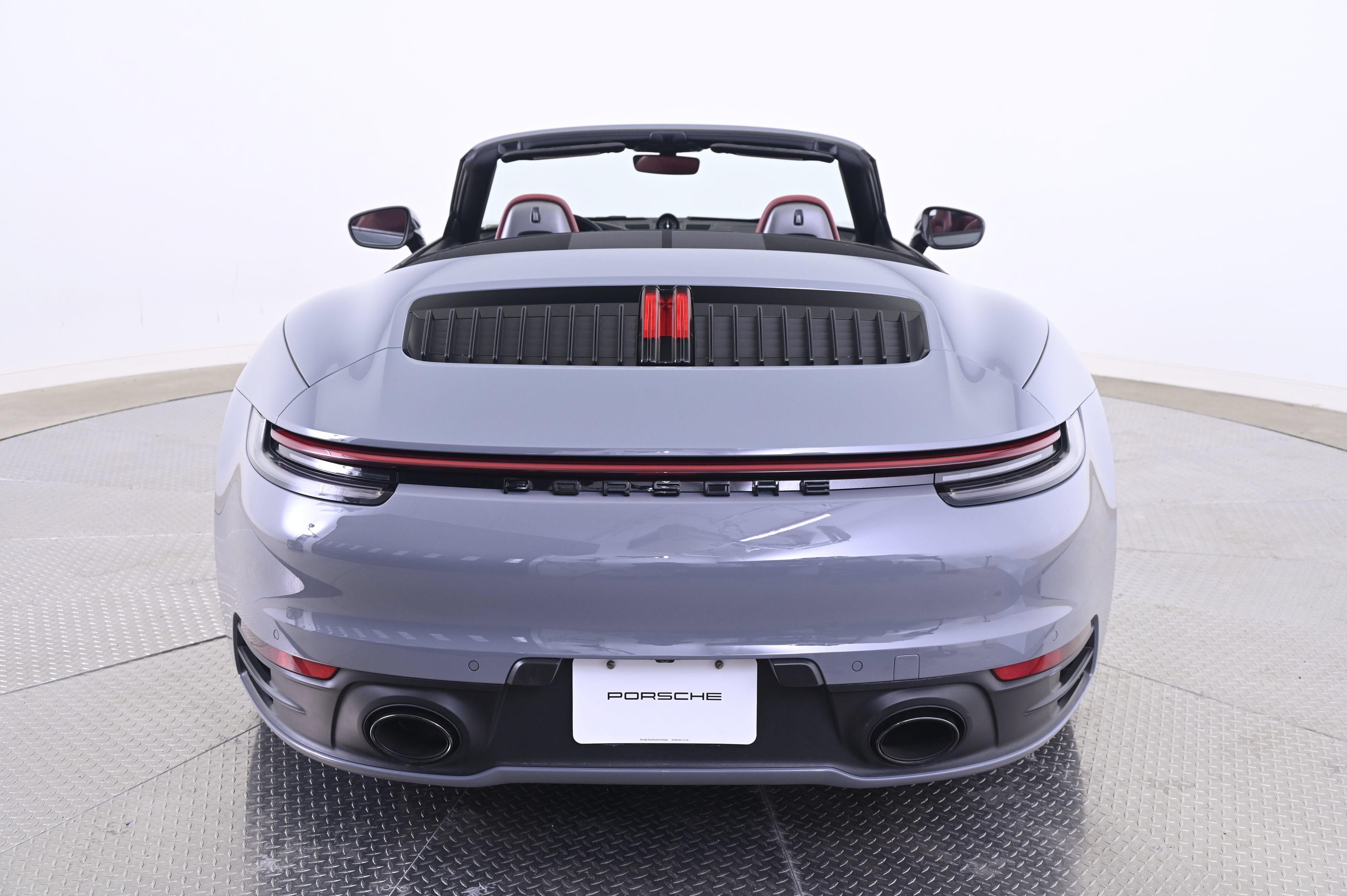 Certified 2023 Porsche 911 Carrera S RWD image 6