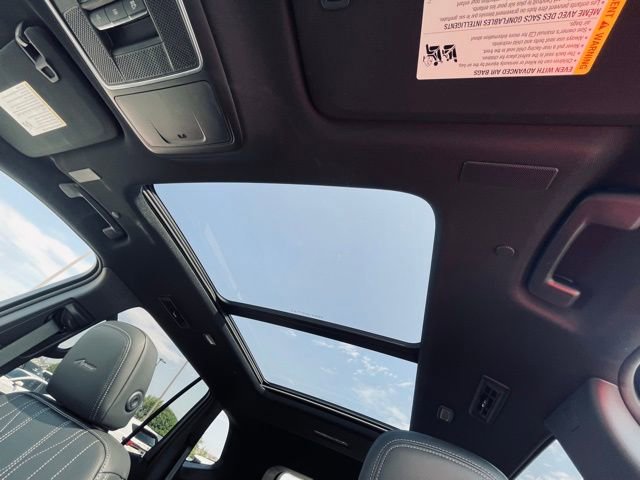 New 2026 Buick Enclave Avenir image 19