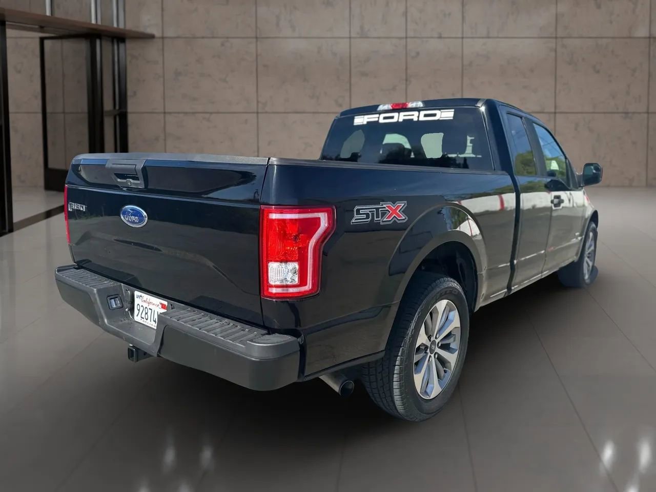 Used 2017 Ford F150 XL w/ Equipment Group 101A Mid RWD image 6