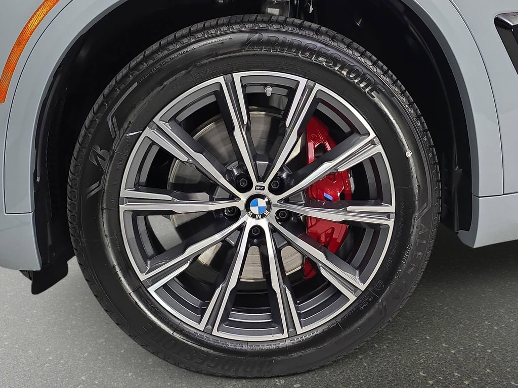 New 2026 BMW X5 xDrive40i w/ M Sport Package image 32