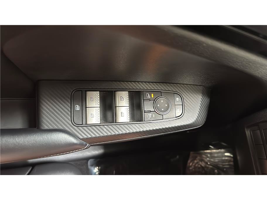 Used 2025 Mitsubishi Outlander ES FWD image 39