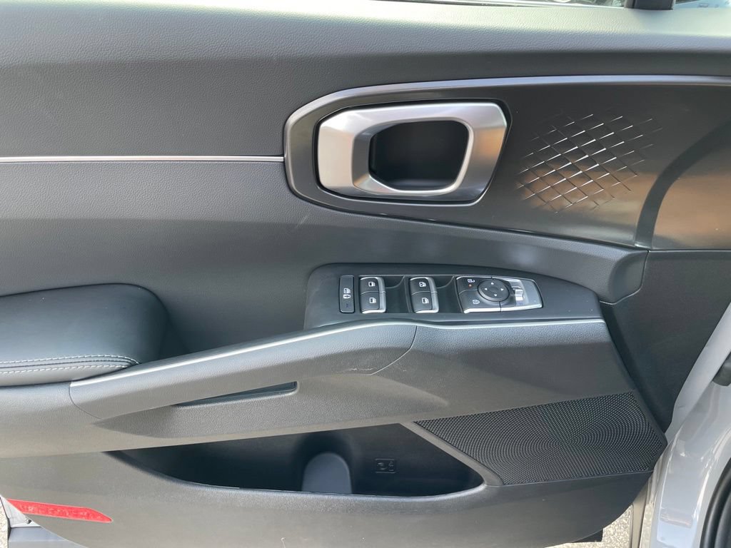 New 2026 Kia Sorento S AWD/4WD image 8