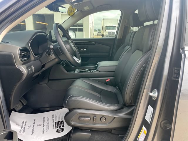 Used 2025 Honda Pilot EX-L image 19